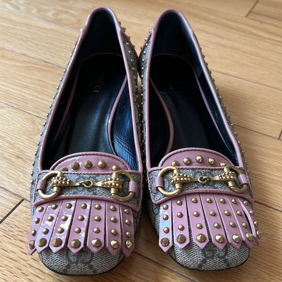 Authentic Gucci shoes - Picture 2 of 7